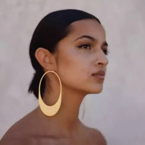 Fashion accessories, exaggerated personality, hoop earrings, oversized customized statement design, oval memory geometric drop earrings