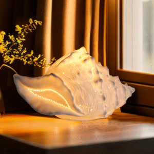 New Design Conch Shape Table Desk Decoration Lamp for Home Hotel Porcelain White Cute Lamp for Children Gift